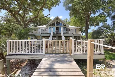 29921 Bayland Dr, Orange Beach, AL 36561