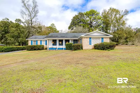 2508 Royal Carriage Dr, Mobile, AL 36695