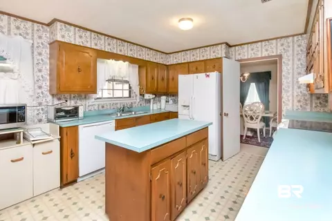 5705 Empress Dr, Mobile, AL 36609 photo 10