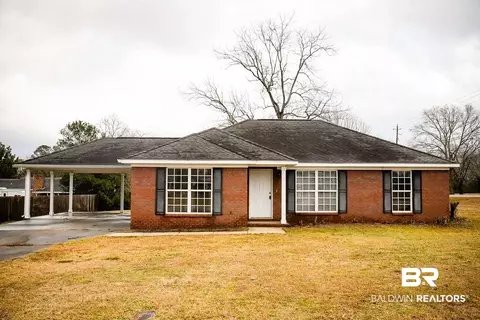 46000 Dawn Cir, Bay Minette, AL 36507