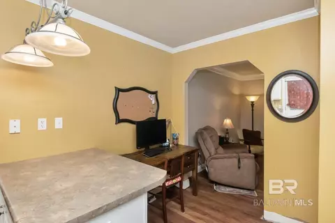 5100 S Pineview Ln, Mobile, AL 36608 photo 11