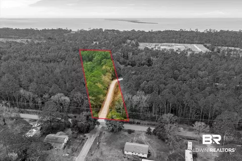 5414 Sumatra Dr, Coden, AL 36523 photo 4