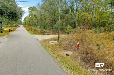 5414 Sumatra Dr, Coden, AL 36523 photo 2