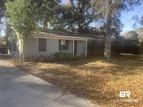 23022 Miflin Rd, Foley, AL 36535