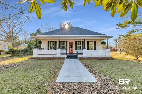 611 Moog Ave, Bay Minette, AL 36507
