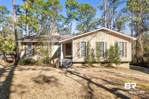 207 Ridgewood Dr, Daphne, AL 36526