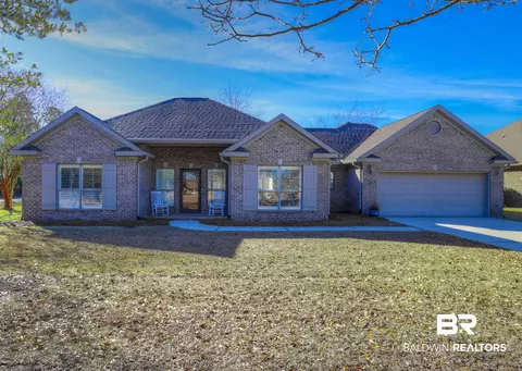 101 Petz Ave, Fairhope, AL 36532