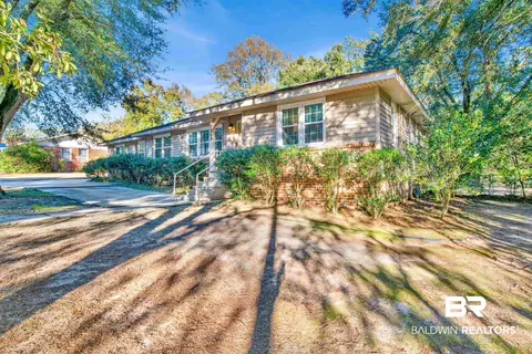 1254 Forest Dale Dr, Mobile, AL 36618 photo 4
