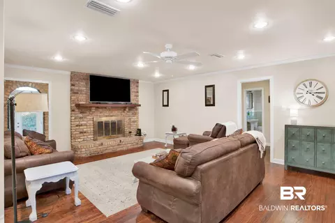 1254 Forest Dale Dr, Mobile, AL 36618 photo 8