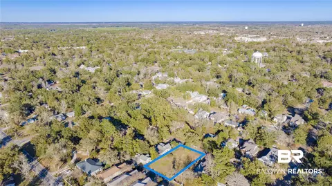368 Azalea St, Fairhope, AL 36532