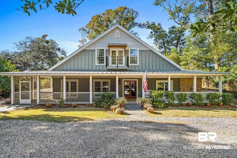 401 N Mobile St, Fairhope, AL 36532