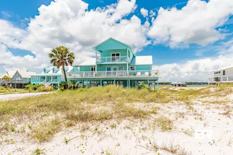 2336 W Beach Blvd, Gulf Shores, AL 36542