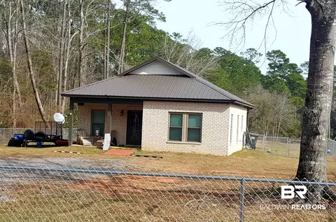 10246 Coleman Ln, Elberta, AL 36530