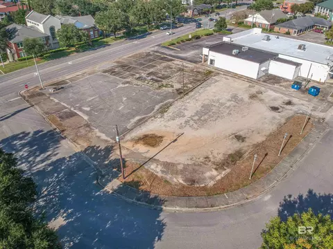 205 Dolive St, Bay Minette, AL 36507