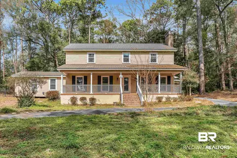 7177 Forest Park Dr, Fairhope, AL 36532