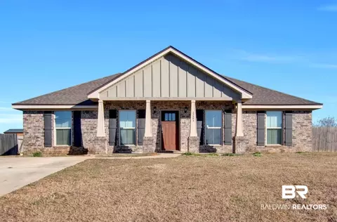 15583 Medway Ct, Foley, AL 36535