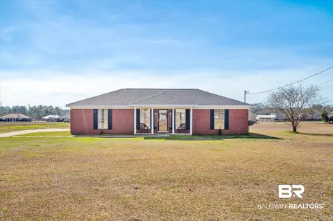 9793 N Brighton Dr, Chunchula, AL 36521 photo 2