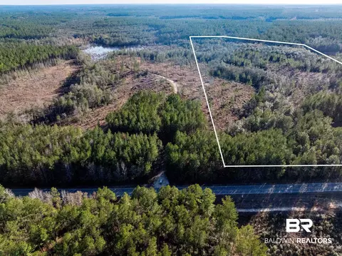 3 Beverly Jeffries Hwy, Citronelle, AL 36532