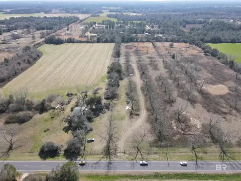 26652 Us Highway 98, Elberta, AL 36530