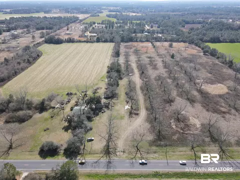 26652 Us Highway 98, Elberta, AL 36530