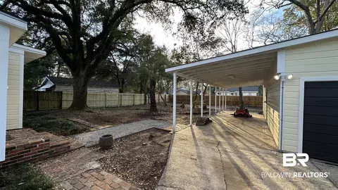 118 Chartres Ave, Mobile, AL 36606 photo 16