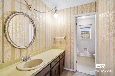 421 Pennington Cir, Mobile, AL 36606 photo 19