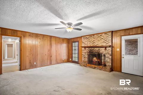 421 Pennington Cir, Mobile, AL 36606 photo 9