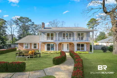 718 Artillery Range Rd, Spanish Fort, AL 36527