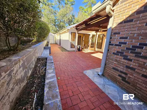 5732 Green Tree Rd, Mobile, AL 36609 photo 17