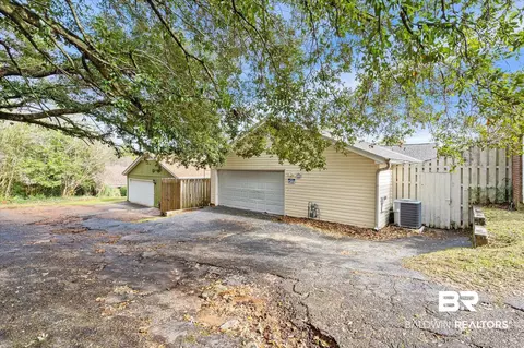 5732 Green Tree Rd, Mobile, AL 36609 photo 14