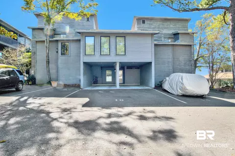 210 S Mobile St #13, Fairhope, AL 36532
