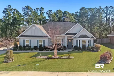 4236 Alton St, Gulf Shores, AL 36542