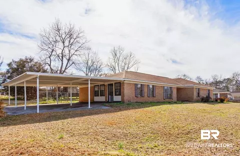 46113 Sellers Ln, Bay Minette, AL 36507