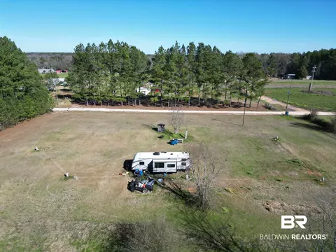 125 Adabell Rd, Atmore, AL 36502 photo 4