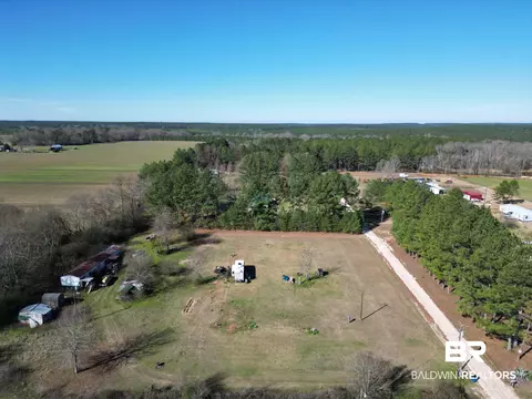 125 Adabell Rd, Atmore, AL 36502 photo 3