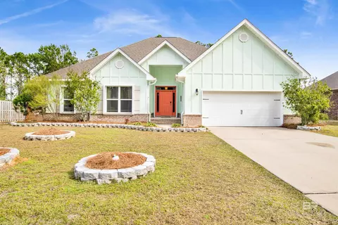 2118 Hogan Dr, Gulf Shores, AL 36542
