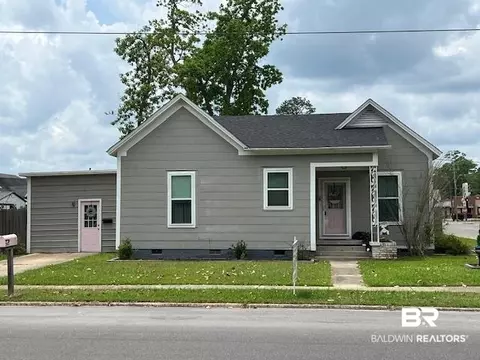 300 S Pensacola Ave, Atmore, AL 36502