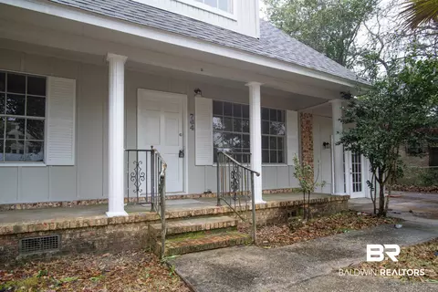 764 Northrop St, Fairhope, AL 36532