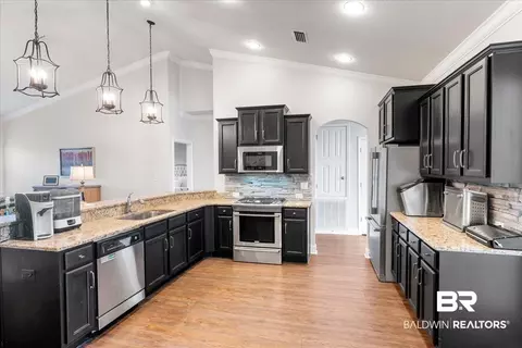 2555 Trophy Ct, Mobile, AL 36618 photo 2