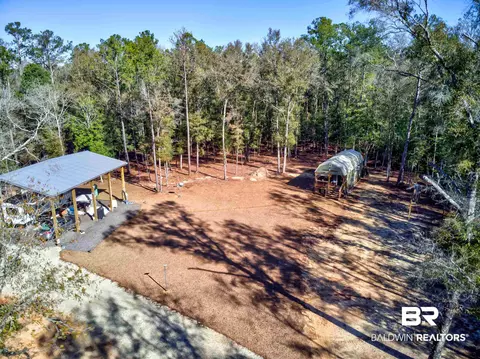 8197 Dixon Rd, Bay Minette, AL 36507