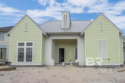 8627 Jamestown Ct, Gulf Shores, AL 36542