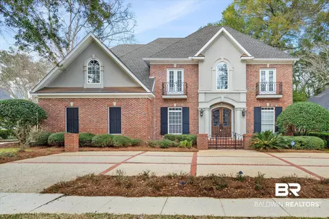 6320 N Muir Woods Dr, Mobile, AL 36693