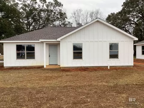 1213 W 7th St, Bay Minette, AL 36507