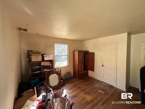 257 Cedar Dr, Mobile, AL 36617 photo 2