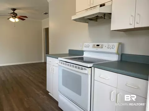 701 E Craig St, Atmore, AL 36502 photo 9