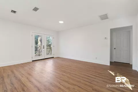 156 Potter Dr, Mobile, AL 36606 photo 5