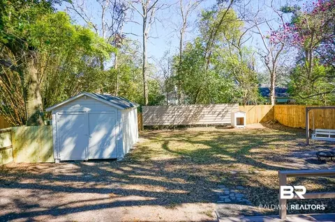 215 Pinehill Dr, Mobile, AL 36606 photo 16