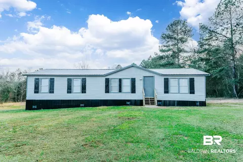 12275 S Venus Dr, Wilmer, AL 36587