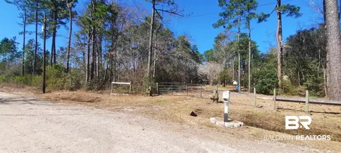 5380 Bayliss Dr, Theodore, AL 36582
