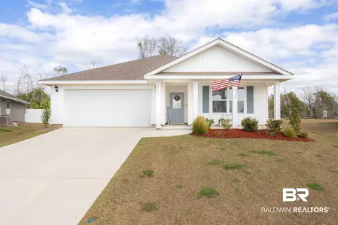 24606 Alamitos Trace Dr, Daphne, AL 36526